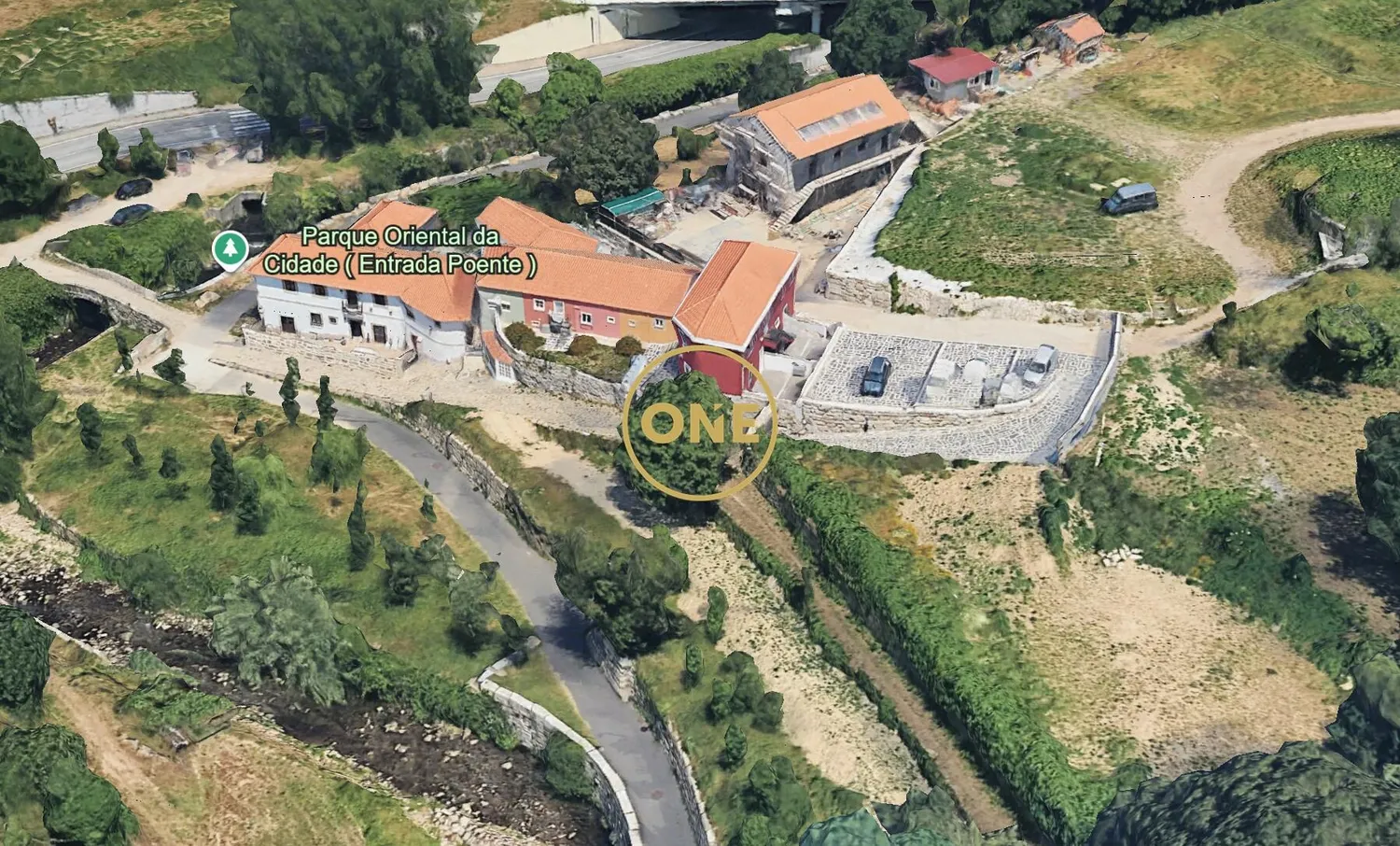 1-bedroom house converted into 2-bedroom house - Gated community in PORTO