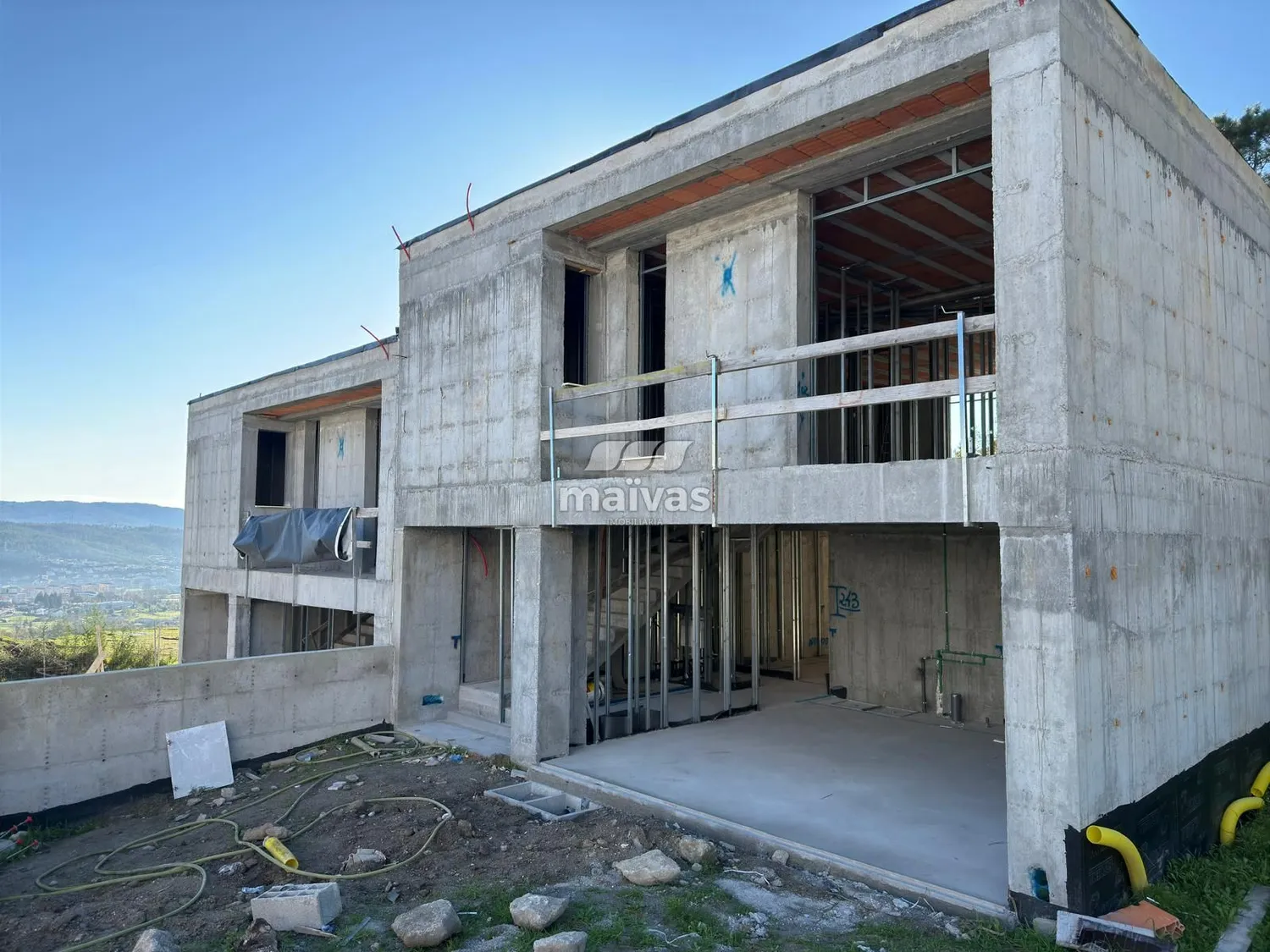 Moradias T3 em Banda - Póvoa de Lanhoso - 3