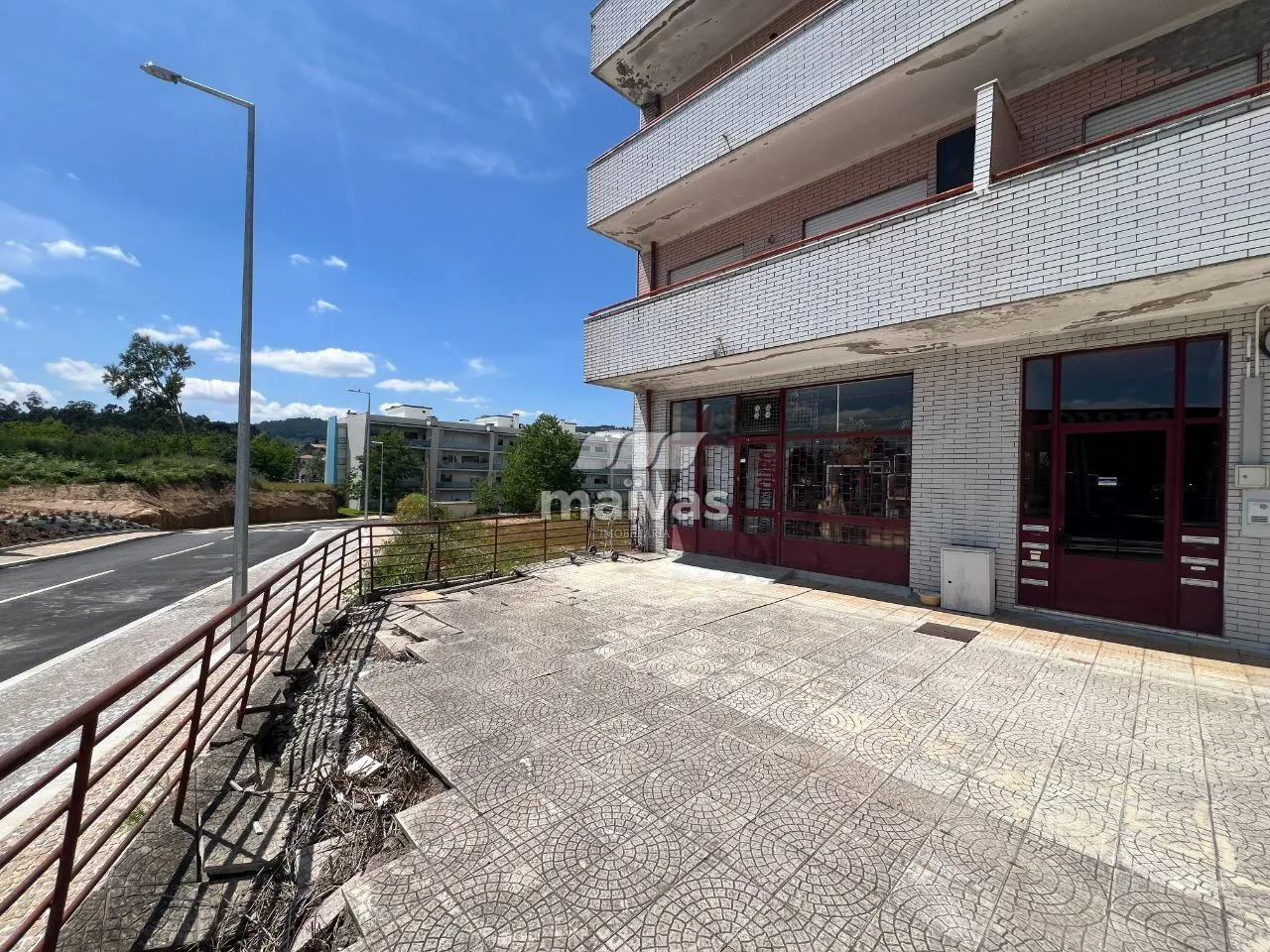 Loja - Centro de Vila Verde