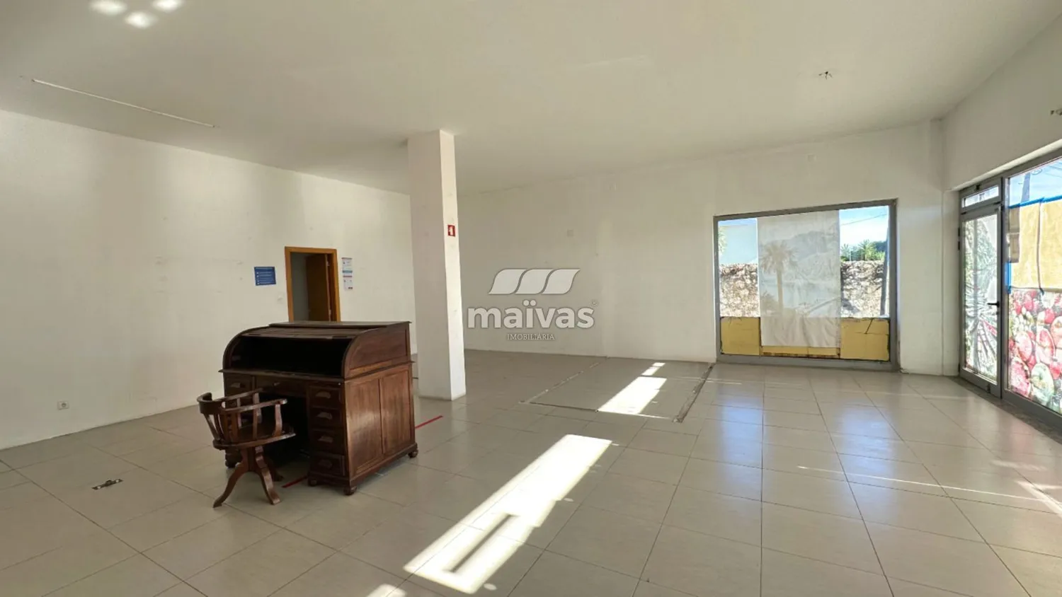 Loja Comercial Gaveto - Guifões | Matosinhos - 3