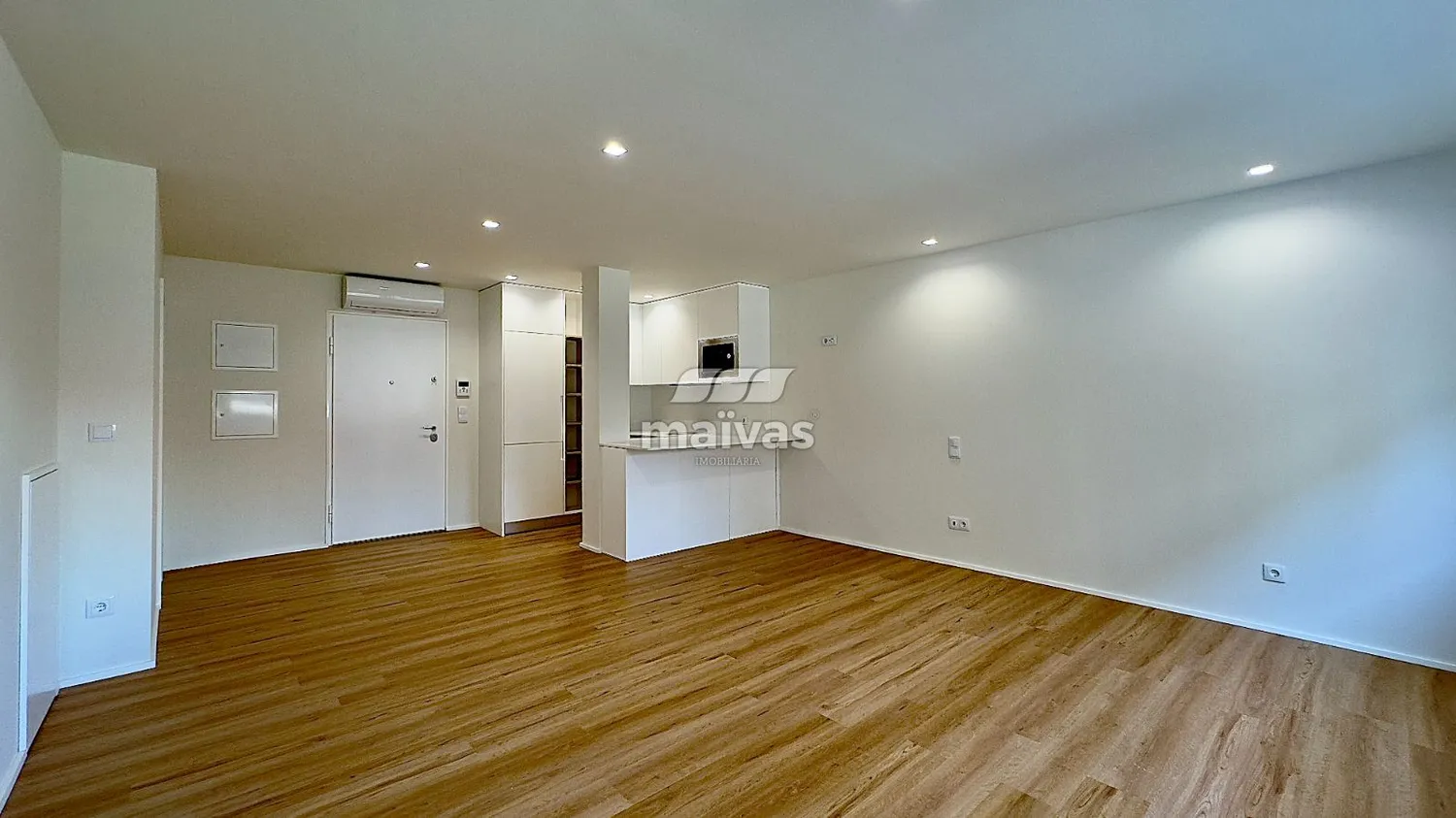 Apartamento T0 Novo 