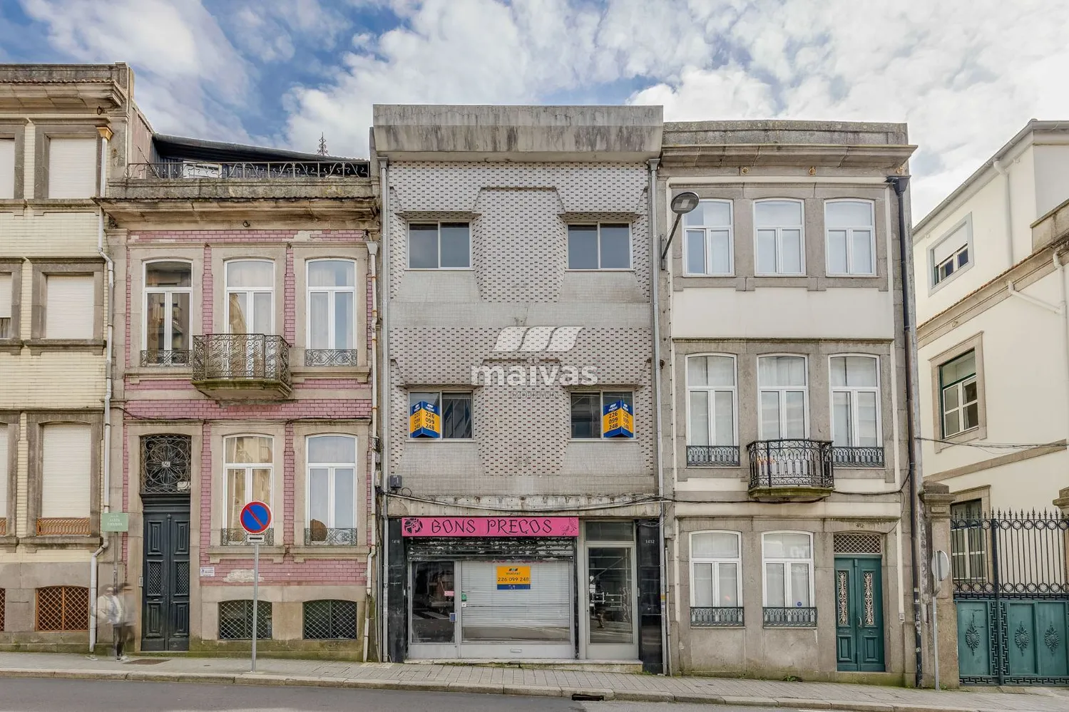Prédio - Rua Santa Catarina - Porto - 3