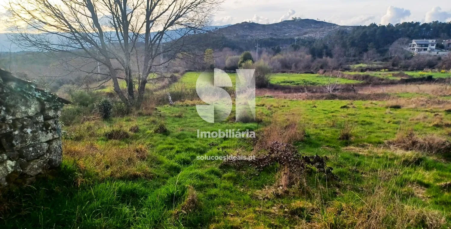 Terreno em Vila real - 3