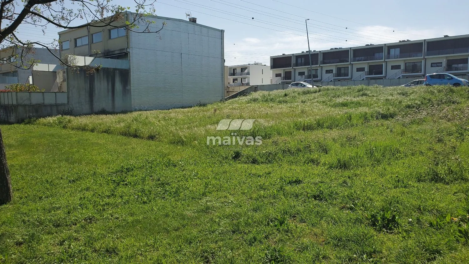 Lote para moradia em banda - 2