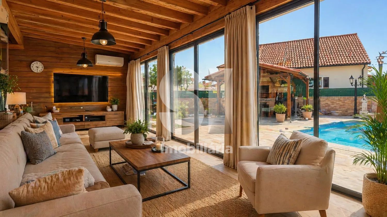 Terreno urbano com benfeitorias e piscina | Marinha Grande - 3