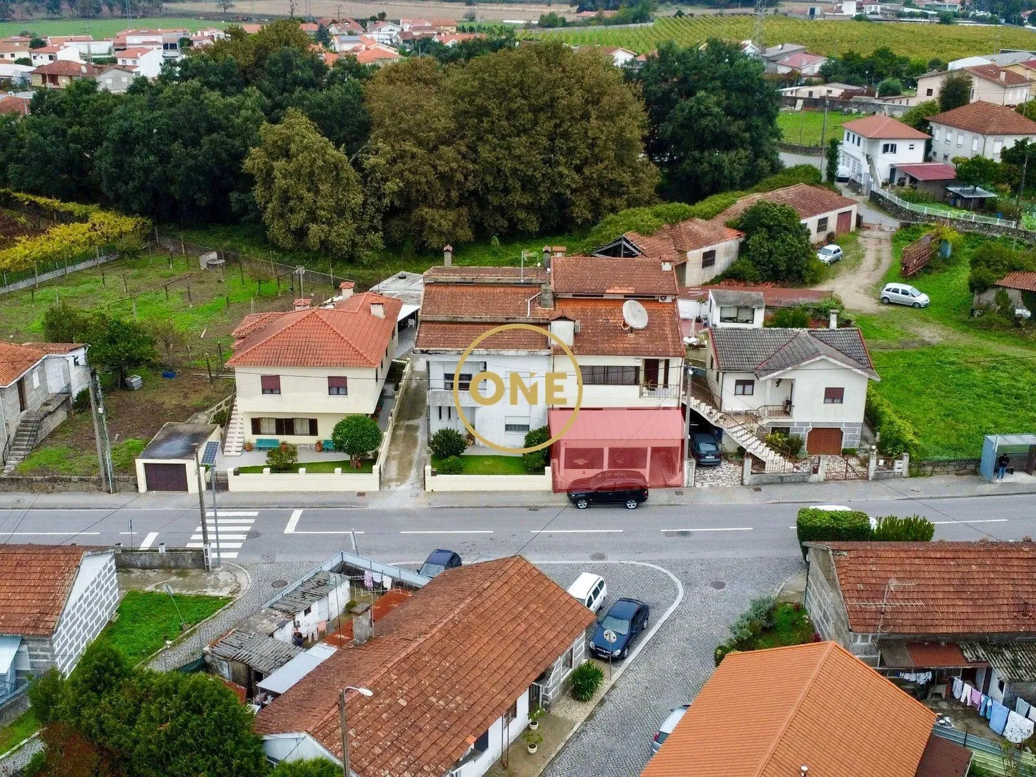 local commercial à louer