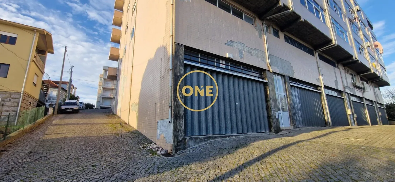 Warehouse with 100 m² of total area and 4.5 meter ceiling height in Neighborhood for sale - 3