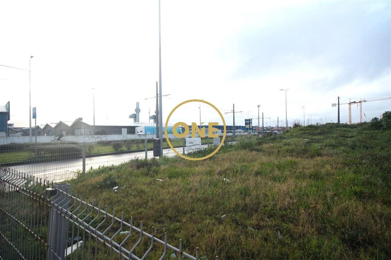 Building Land Next to the Metro in Vila do Conde - 3