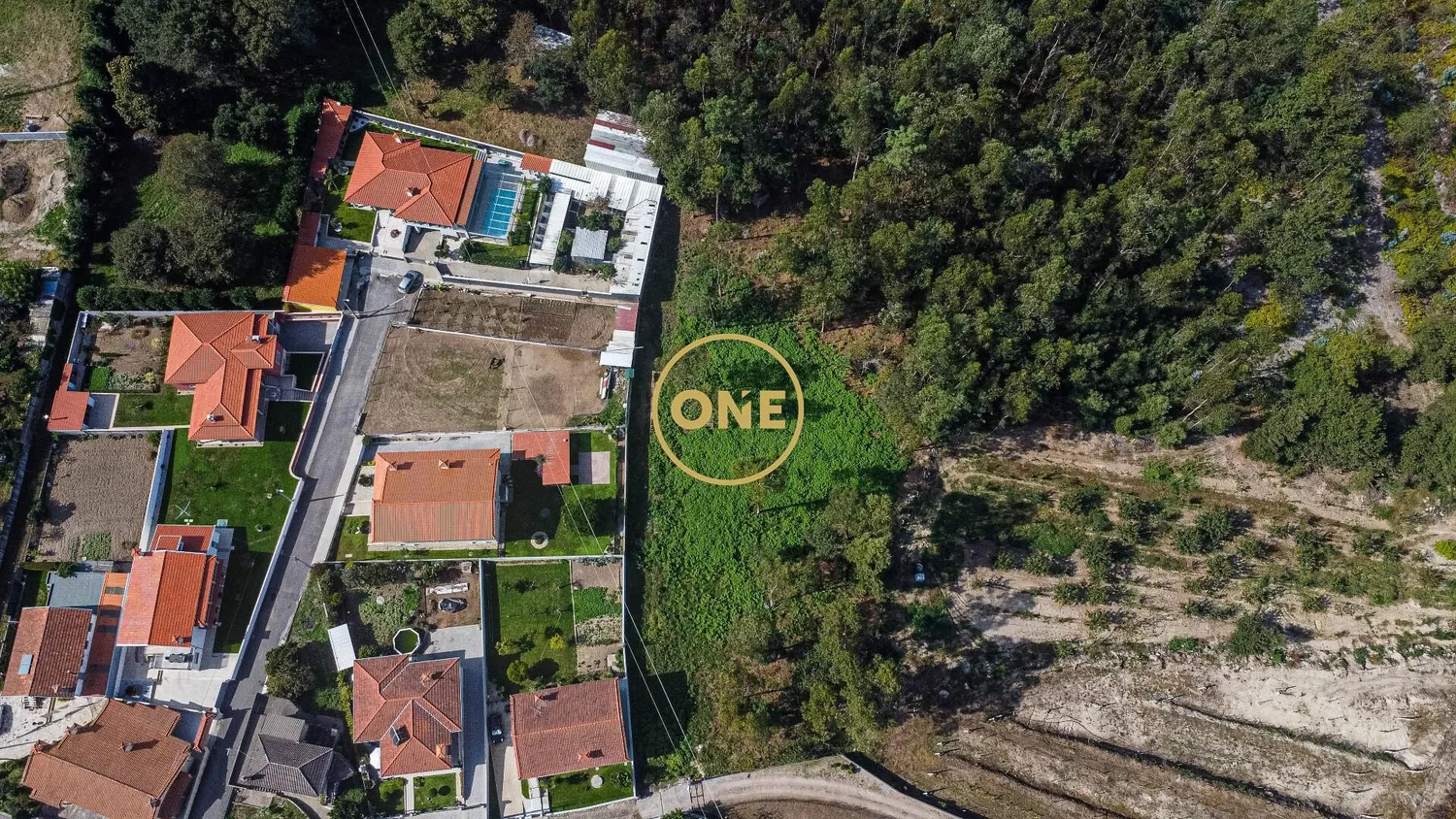 Terreno Misto de 4.800 m² em Silveiros, Barcelos - 2