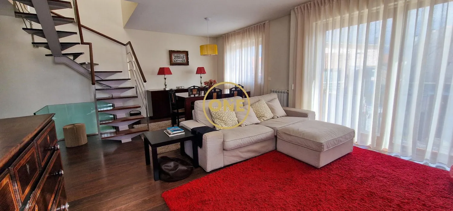 Bi-Family House in Vila do Conde - 2
