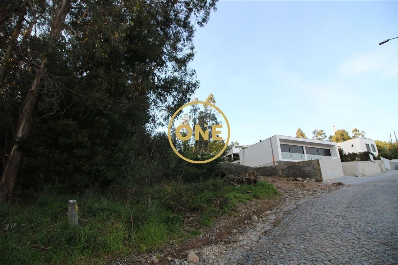 Terrain constructible avec 1400m2 de terrain à Ruilhe à vendre - 3
