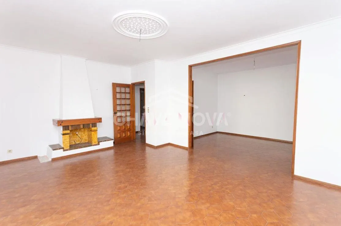 3-Bedroom Apartment near Braga center