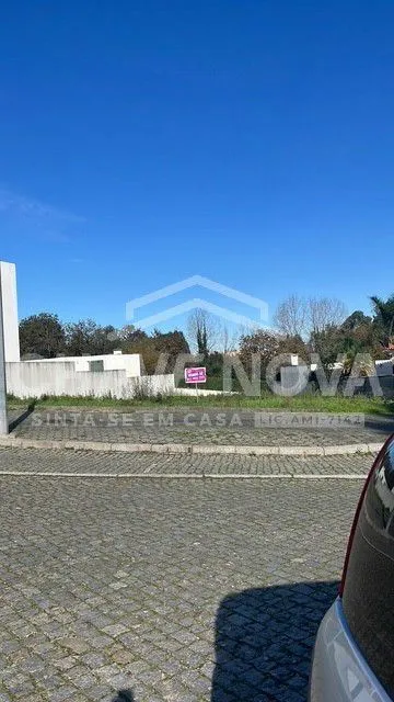 Excelente Terreno com licença para moradia - 2