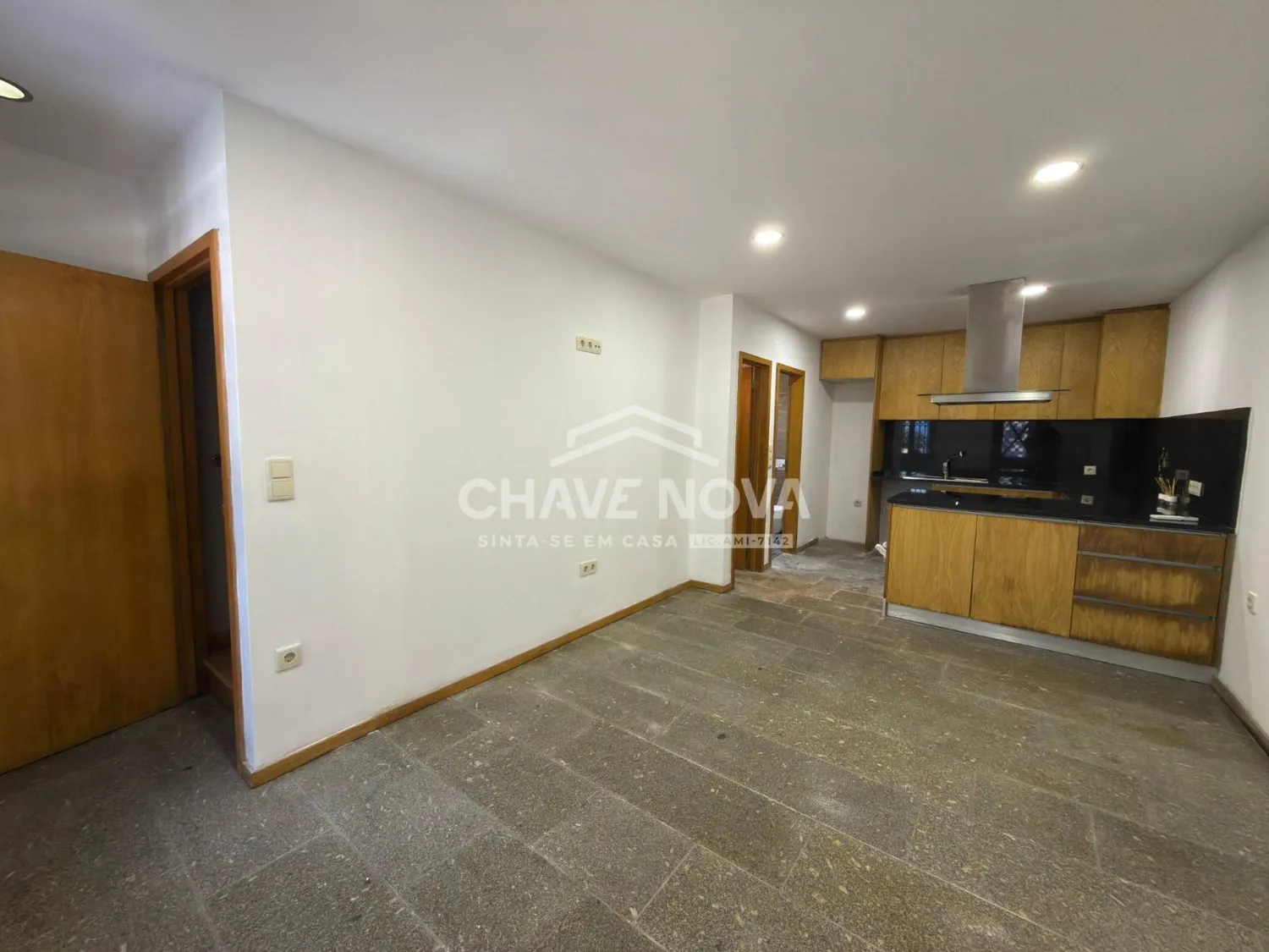 Prédio Habitacional na Afurada (RIo Douro) - 3