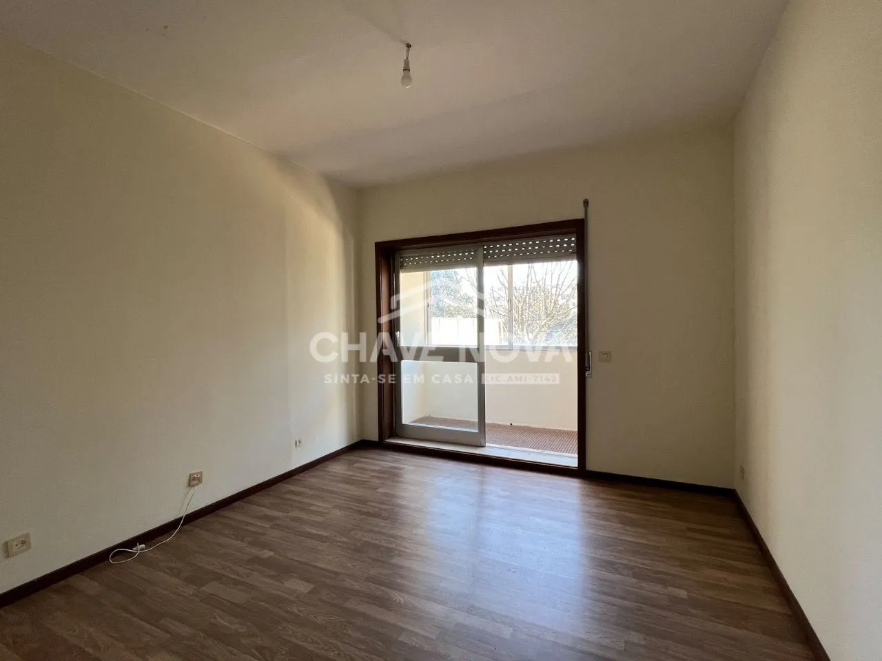 Apartamento T1 em Santa Marinha - 2