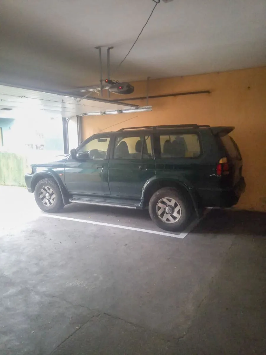 Lugar de Garagem com Arrumos - Oportunidade Imperdível! Localizado próximo ao El Corte Inglés - 2
