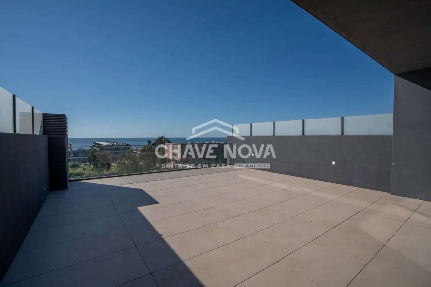Moradia T4+1, com Salão e Piscina, em Canidelo, Vila Nova de Gaia - 3