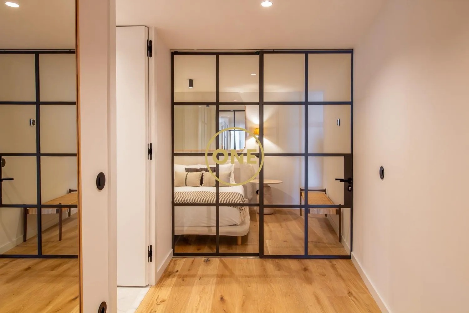 Studio converted into a 2-bedroom apartment in Foz do Porto - 2