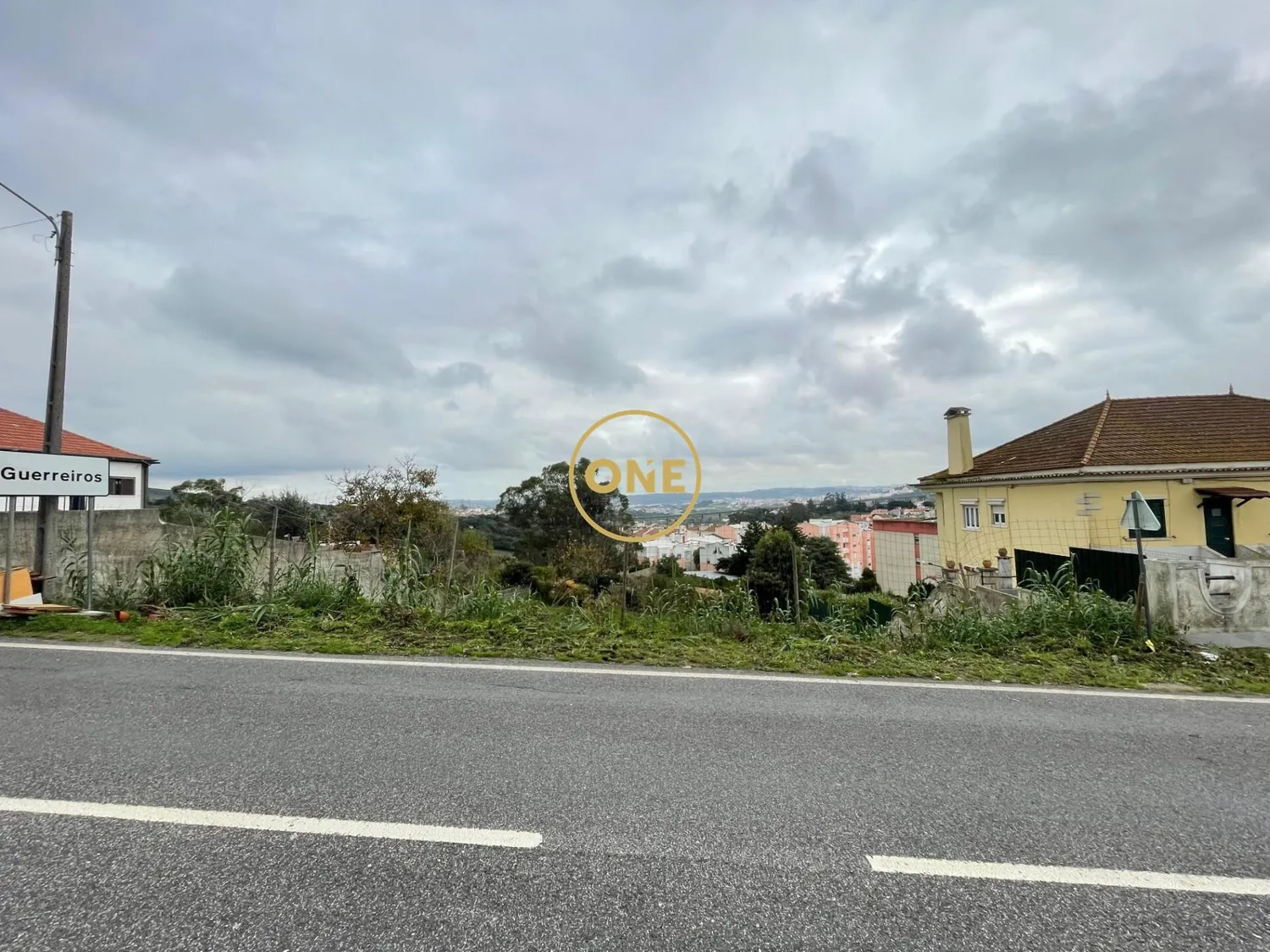 Terrain urbain de 407m2 pour construction à Guerreiros, Loures - 3