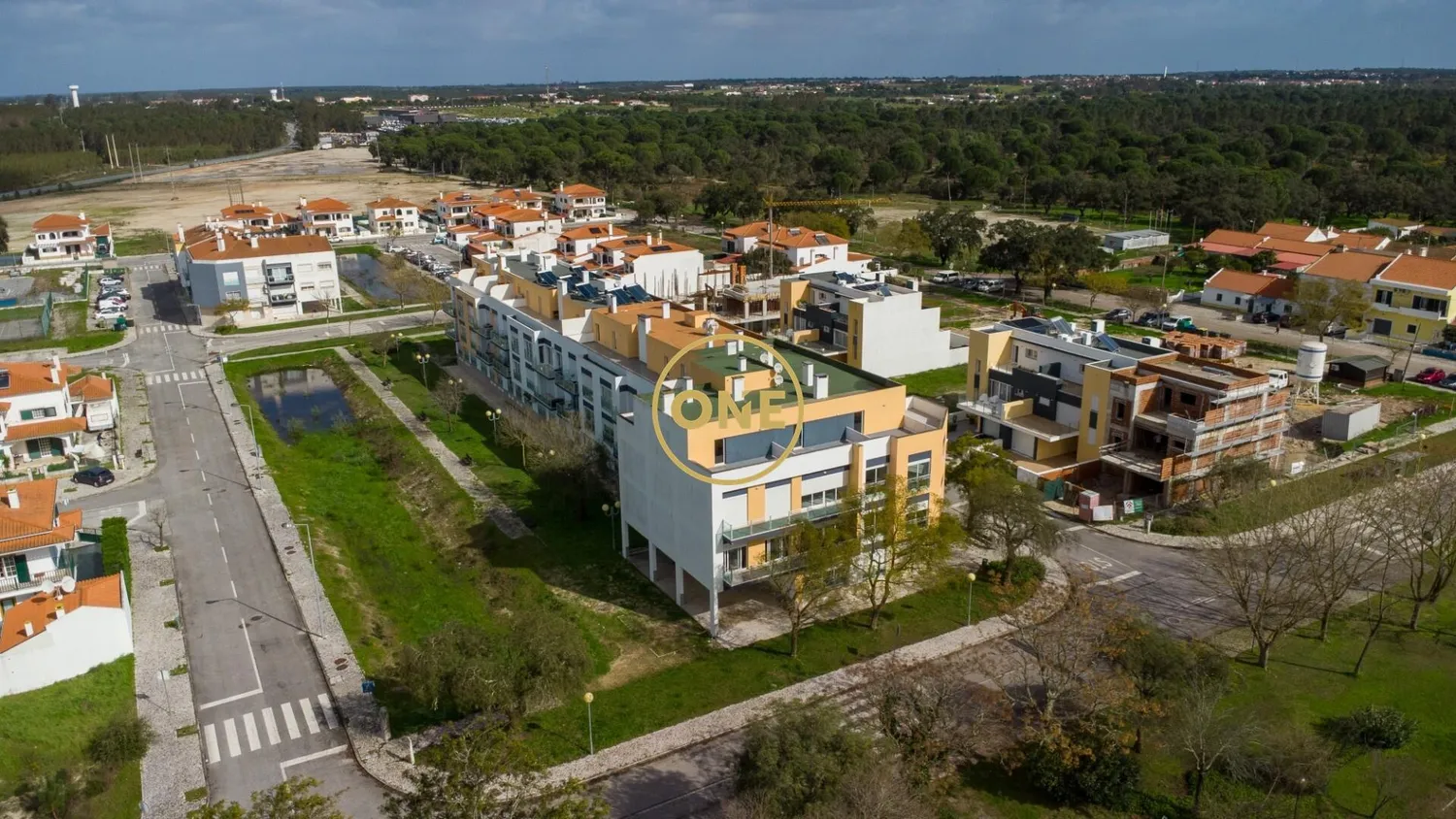 Plot of land for construction of a building with 6 units in Pegões, Montijo