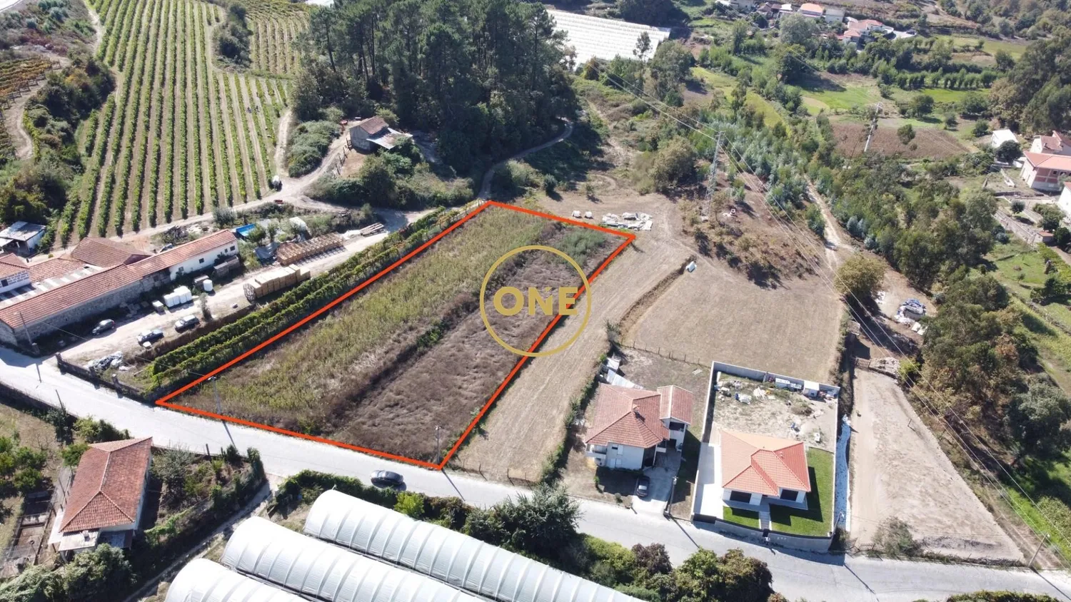 Land with 3000m² – Vilarinho, Santo Tirso