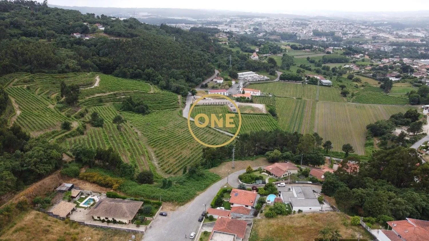 Terreno para Construção em Burgães