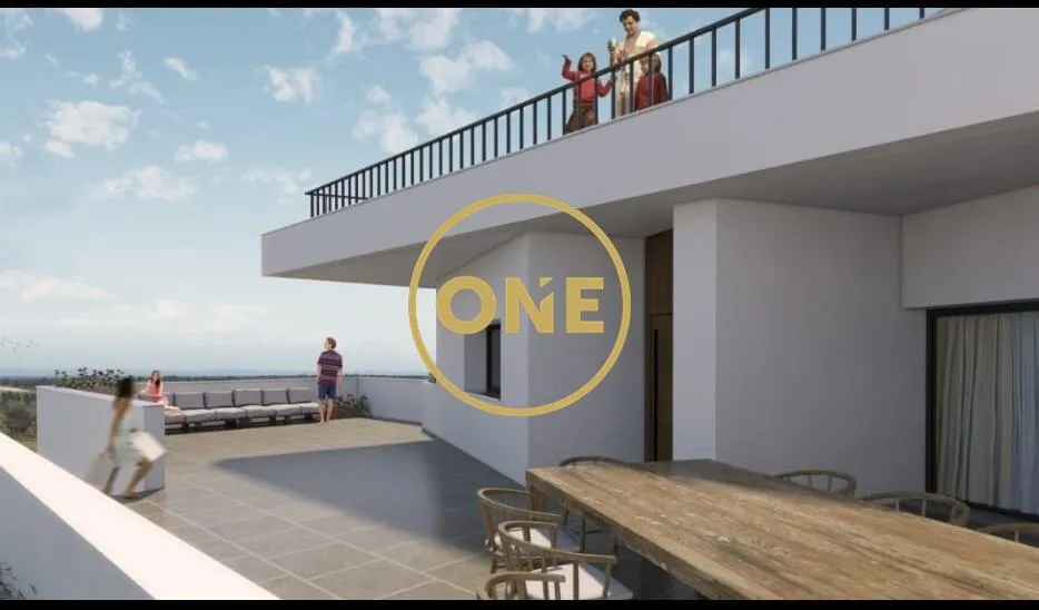 Moradia com Projeto Aprovado e Licença a Pagamento - 2