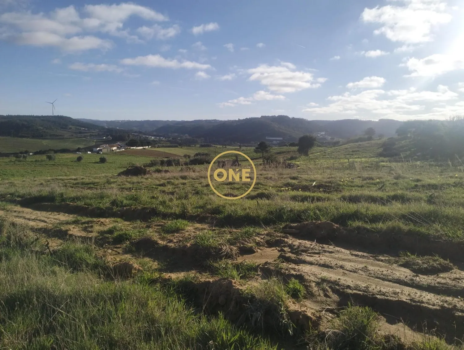 Rustic land with 18,374 m² in Casal das Marreiras, Encarnação