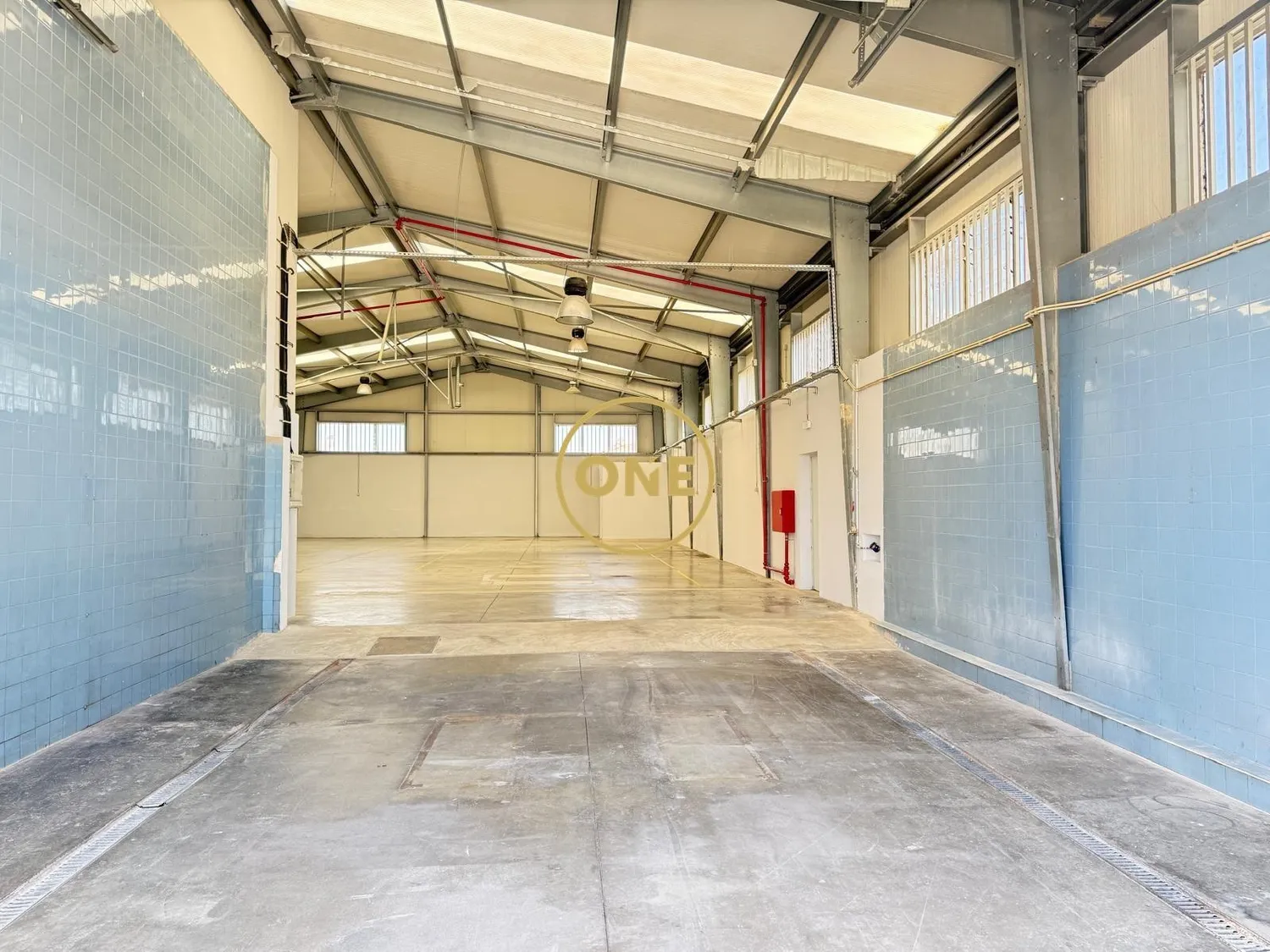 Warehouse for rent at Rua de Brejos 3, Albufeira - 3