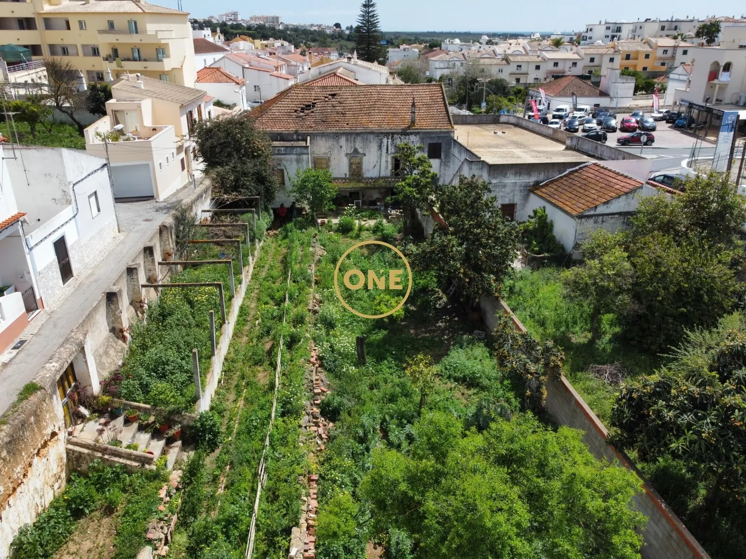 Terrain avec maison de 3 chambres à rénover – Projet de rénovation déjà approuvé | Alcantarilha, Sil - 3