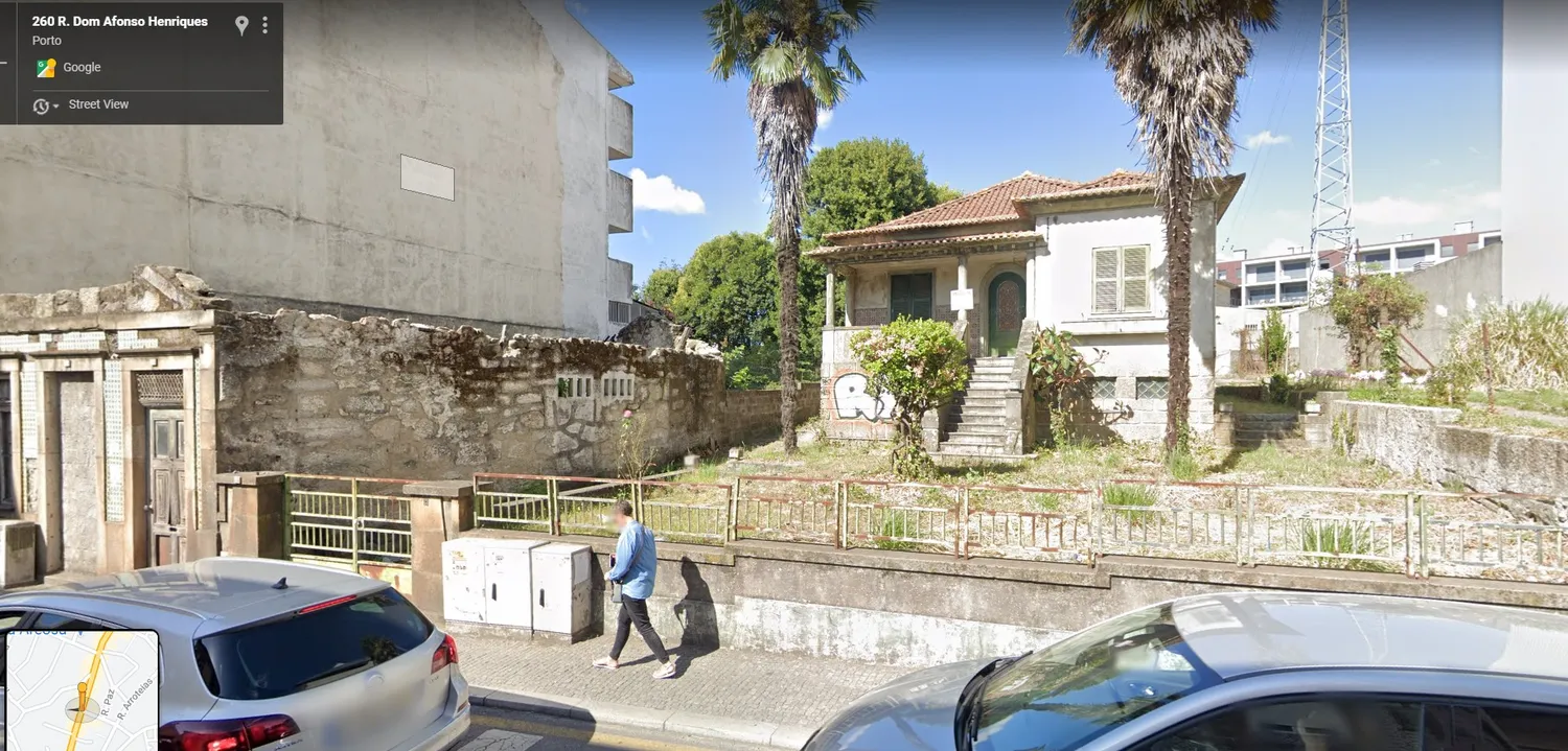 TERRENO PARA A CONSTRUÇÃO DE ESTÚDIOS / RESIDÊNCIAS UNIVERSITÁRIA - 89 QUARTOS - AREOSA / CIRCUNVALAÇÃO