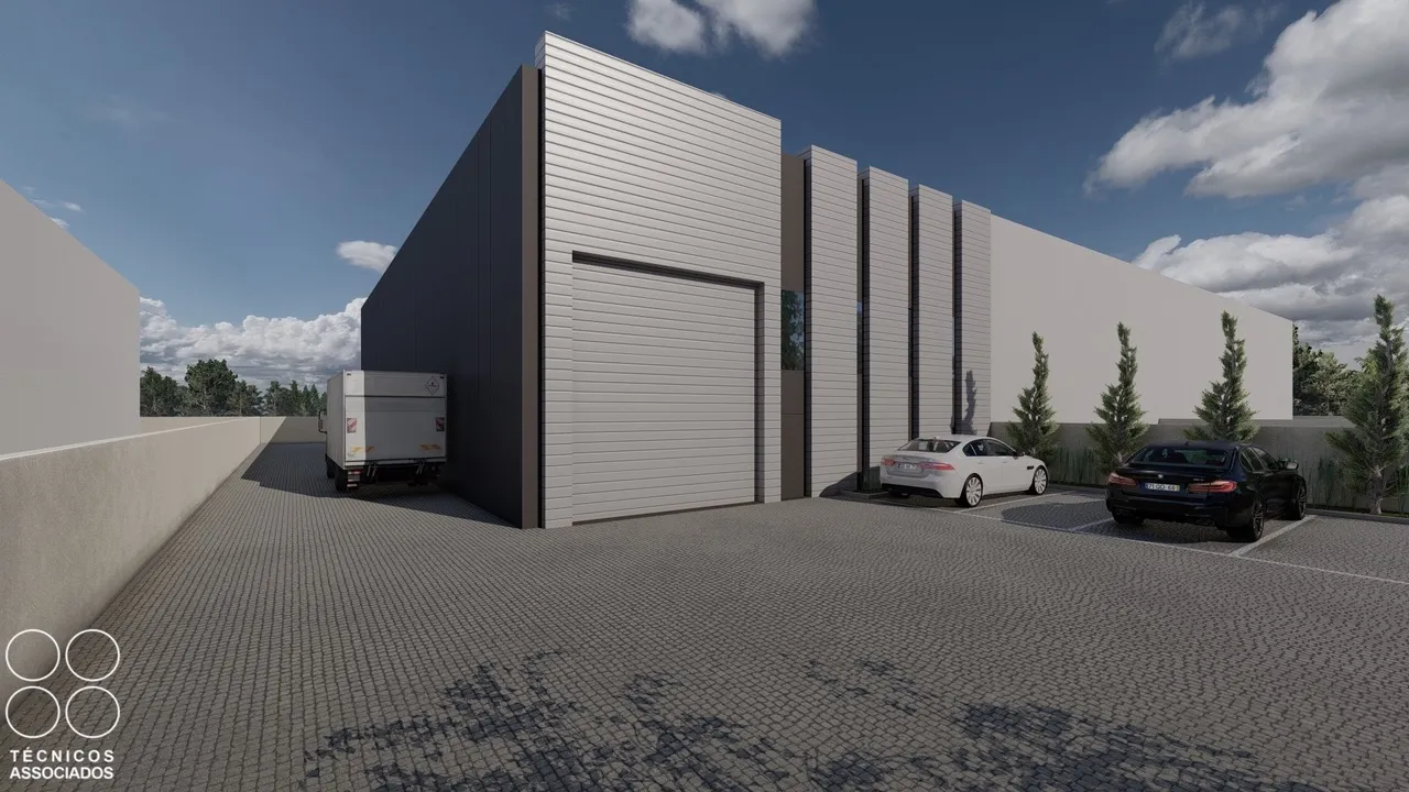 Lote para construção de armazém industrial em São Romão do Coronado