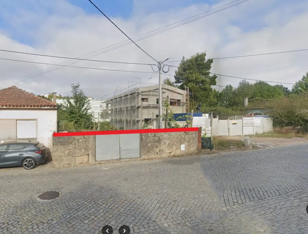 Terreno Urbano com 476m2 em Moreira da Maia