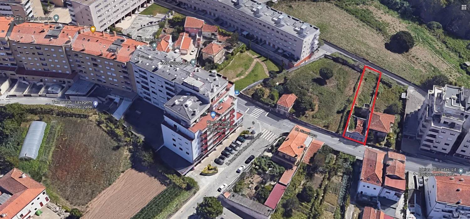 Terreno - A 3 minutos do Centro Empresarial da LIONESA