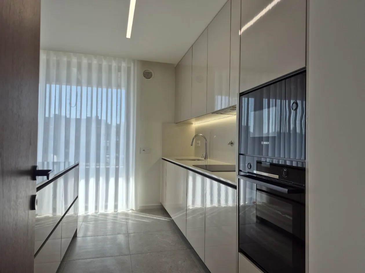 Apartamento T2, Novo - Maia Centro - 2