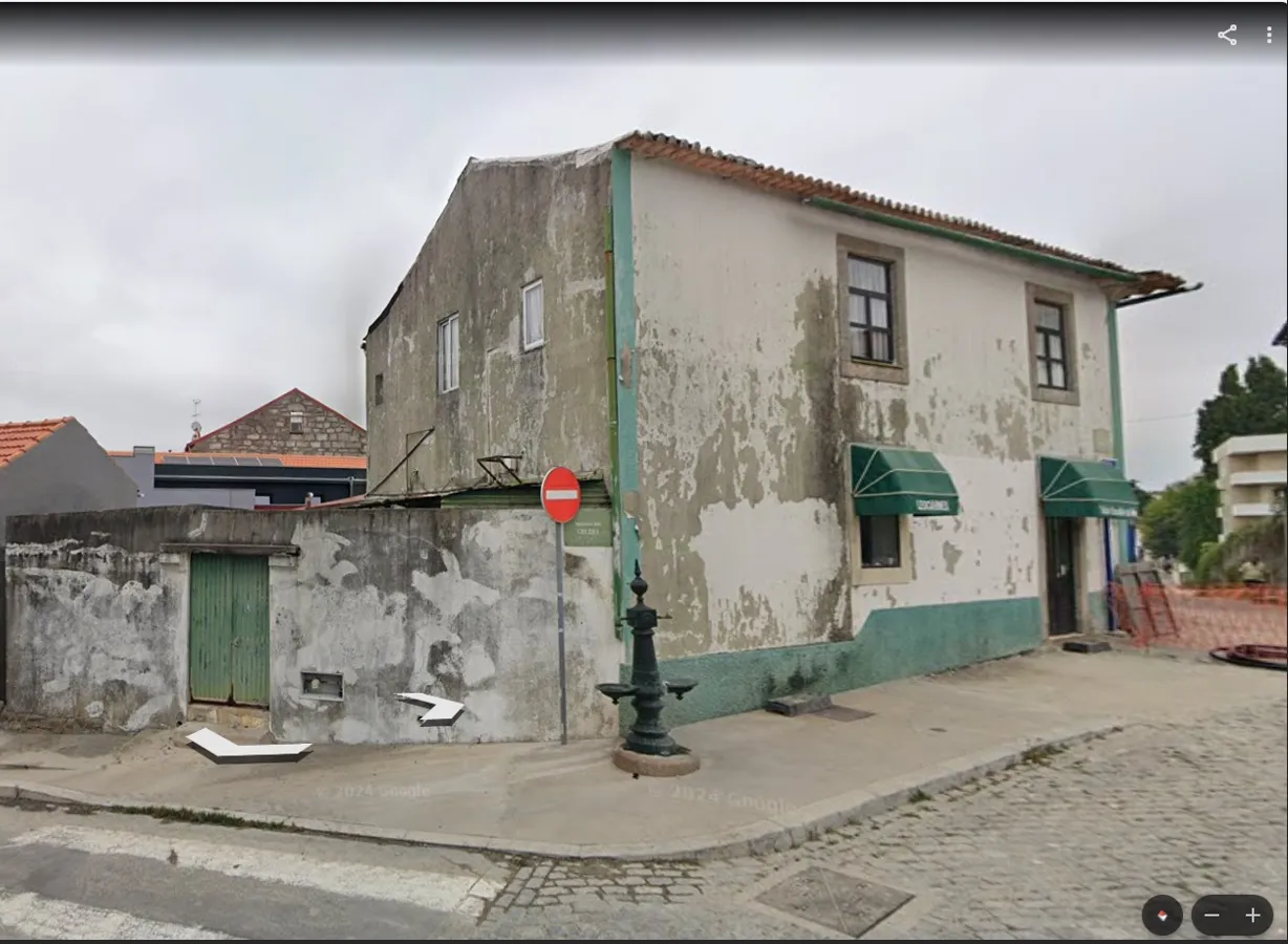 Moradia em Ramalde - Porto para reabilitação - 2