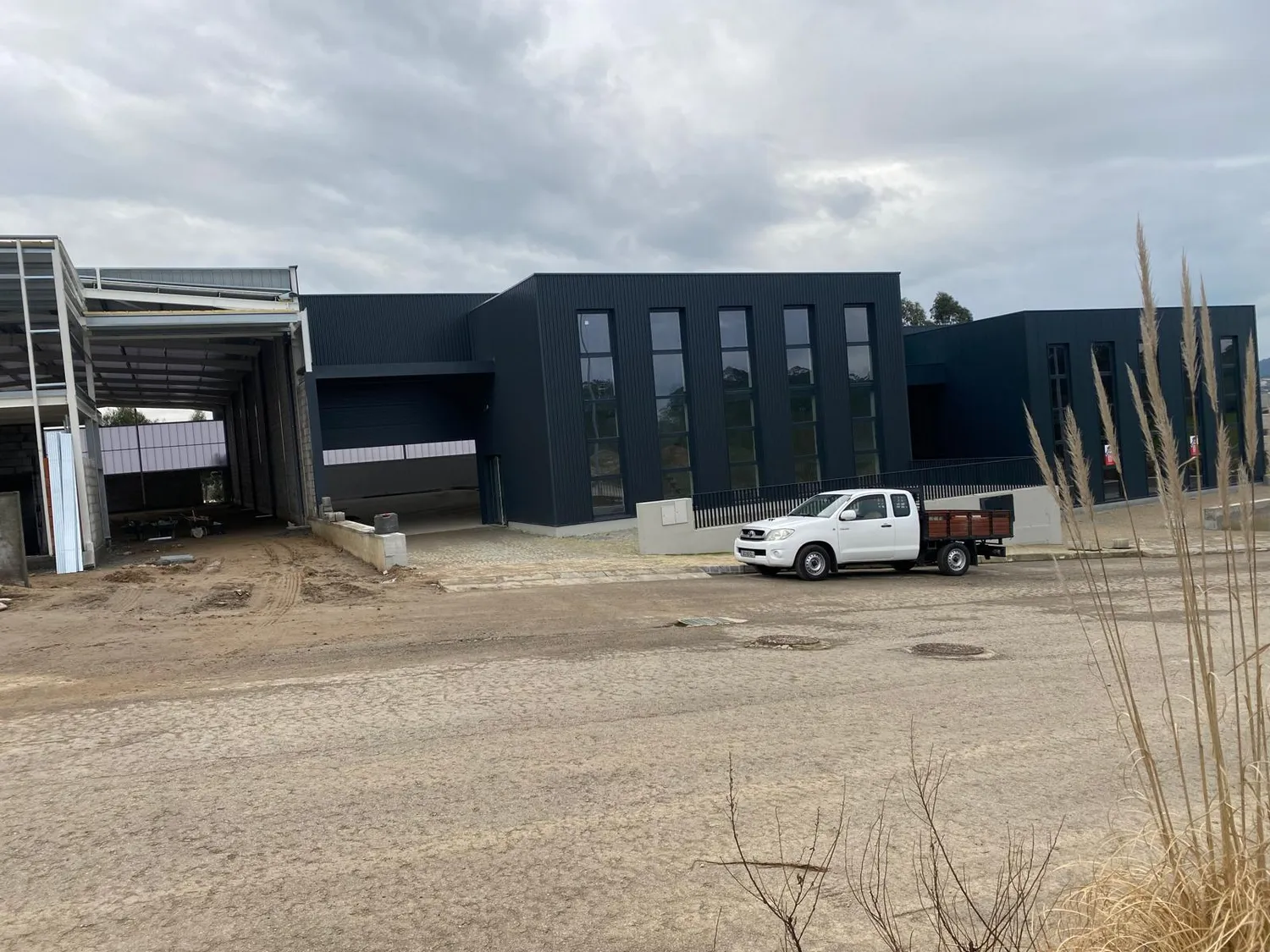 Armazém em construção na zona industrial de Sam - 2
