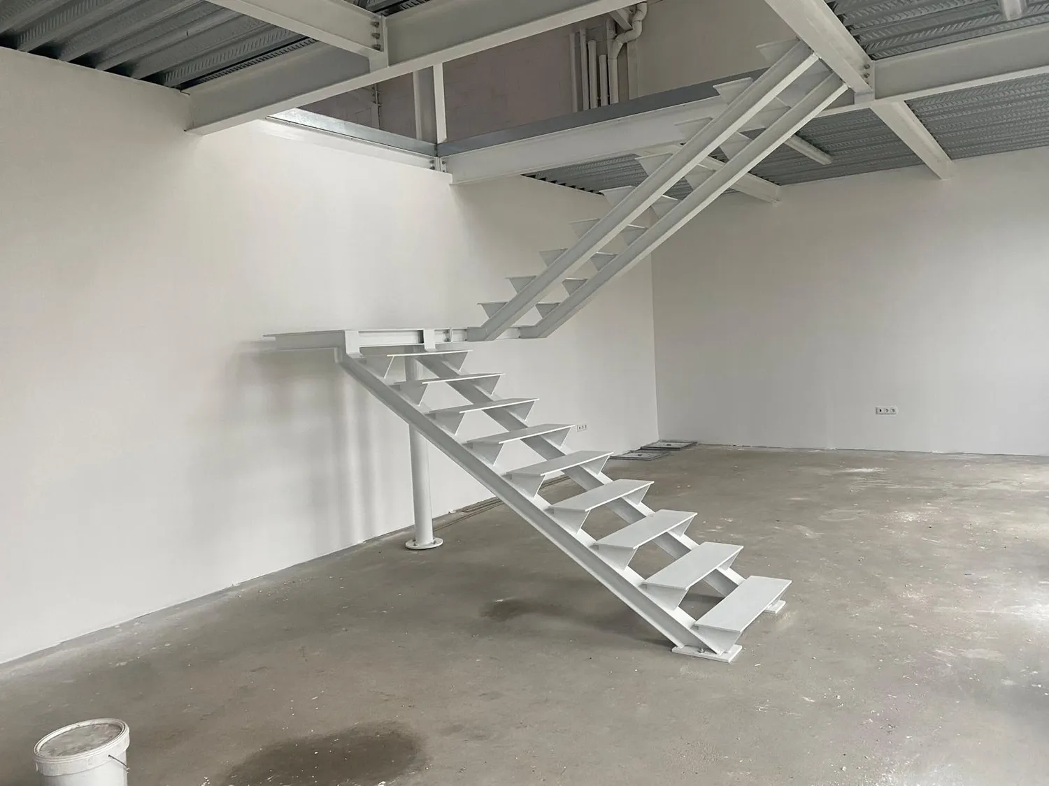 Armazém em construção na zona industrial de Sam - 3