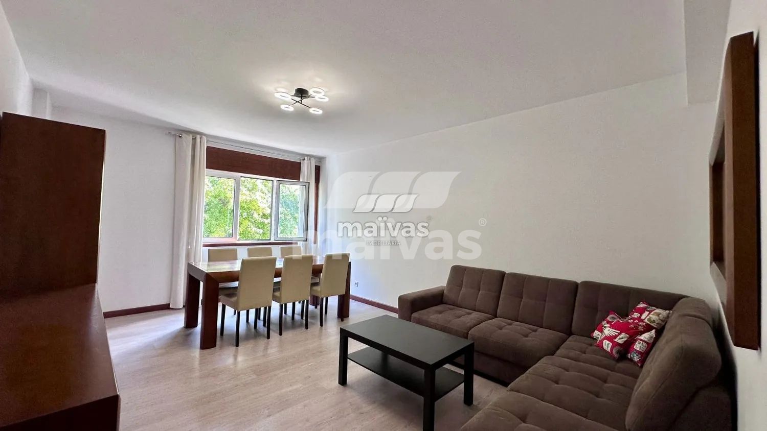 Apartamento T3 - Metro "Parque Real"