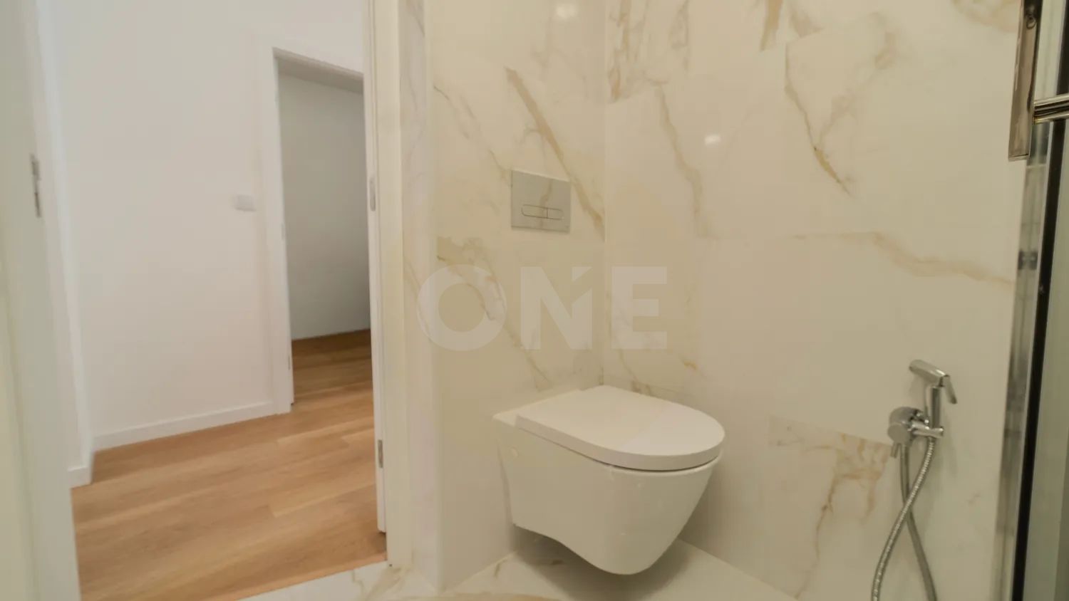 Apartamento T3 Remodelado, no bairro da Codivel, Odivelas - 3