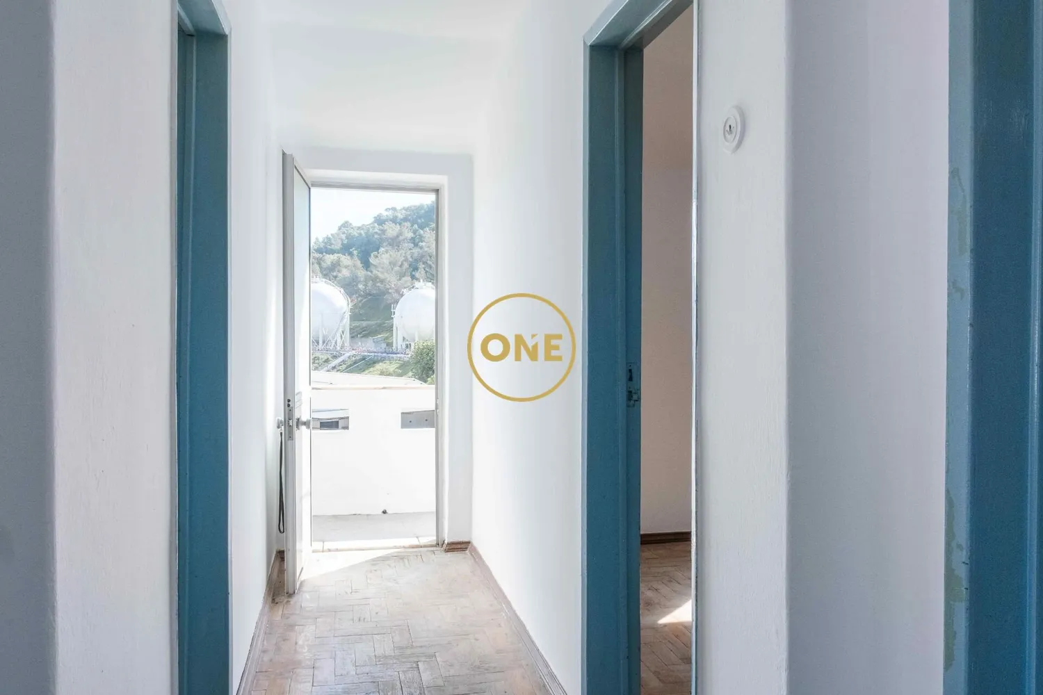 T2 with stunning views over Lisbon | High Appreciation Potential 1st Floor - 2