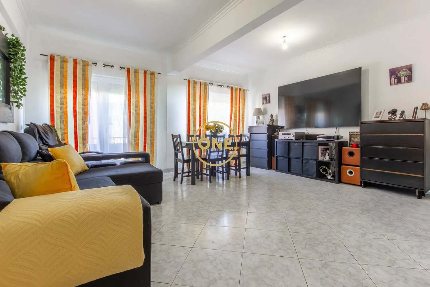 Apartamento T3 a 2 min Comboio Rinchoa, Rio Mouro, Sintra - 2