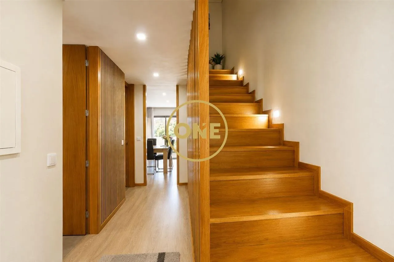 Seminova T3 House in Gondifelos – Comfort, Modernity and Quality of Life - 2
