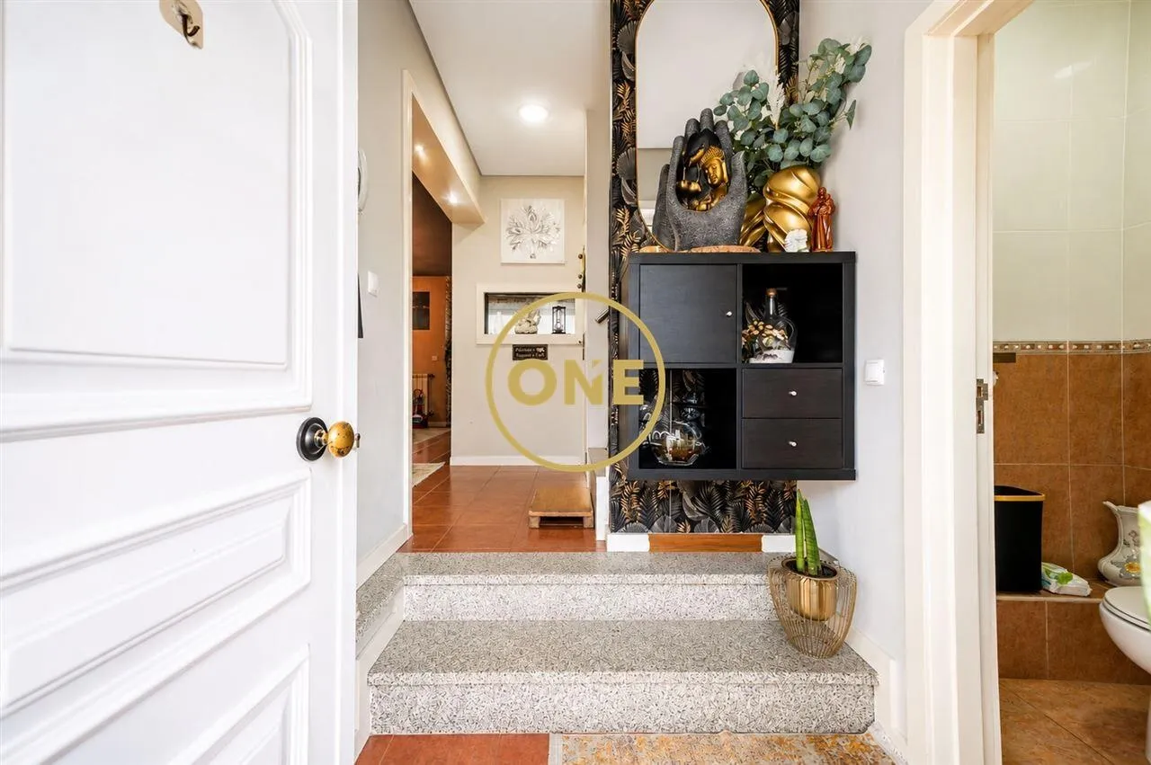 3-bedroom house with en-suite bathroom, terrace and excellent sun exposure! - 2