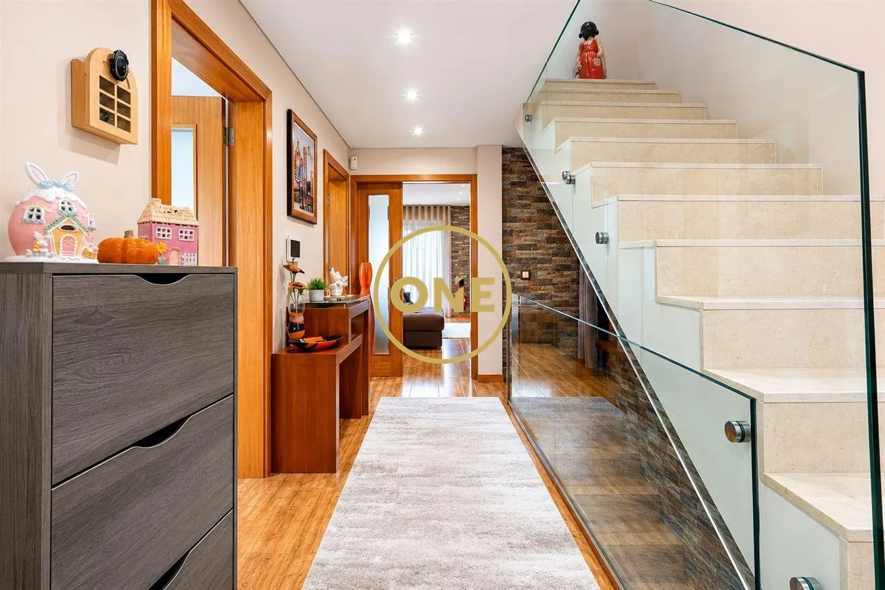Discover the home that combines modernity, space, and sophistication! - 2