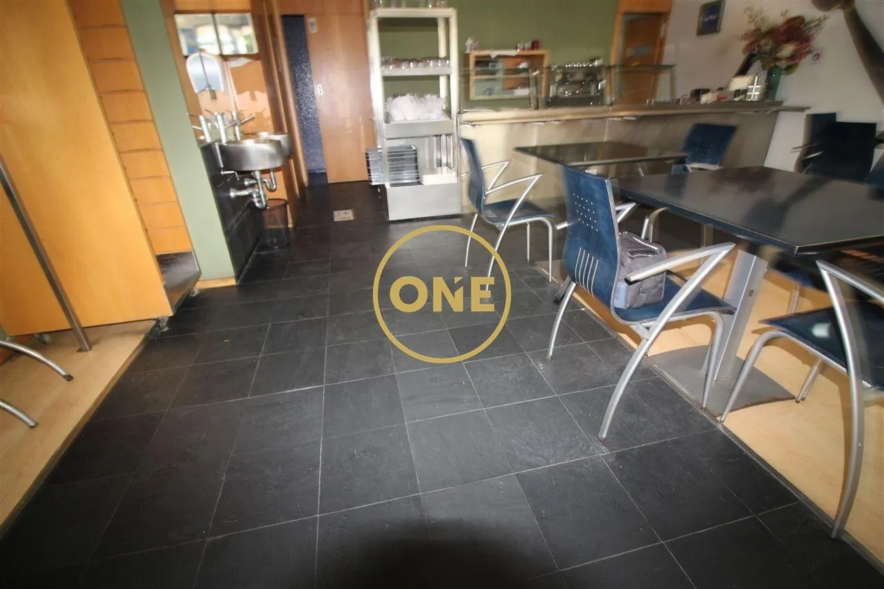 Restaurant/self-service for lease, located next to the Vila Nova de Famalicão Town Hall. - 3