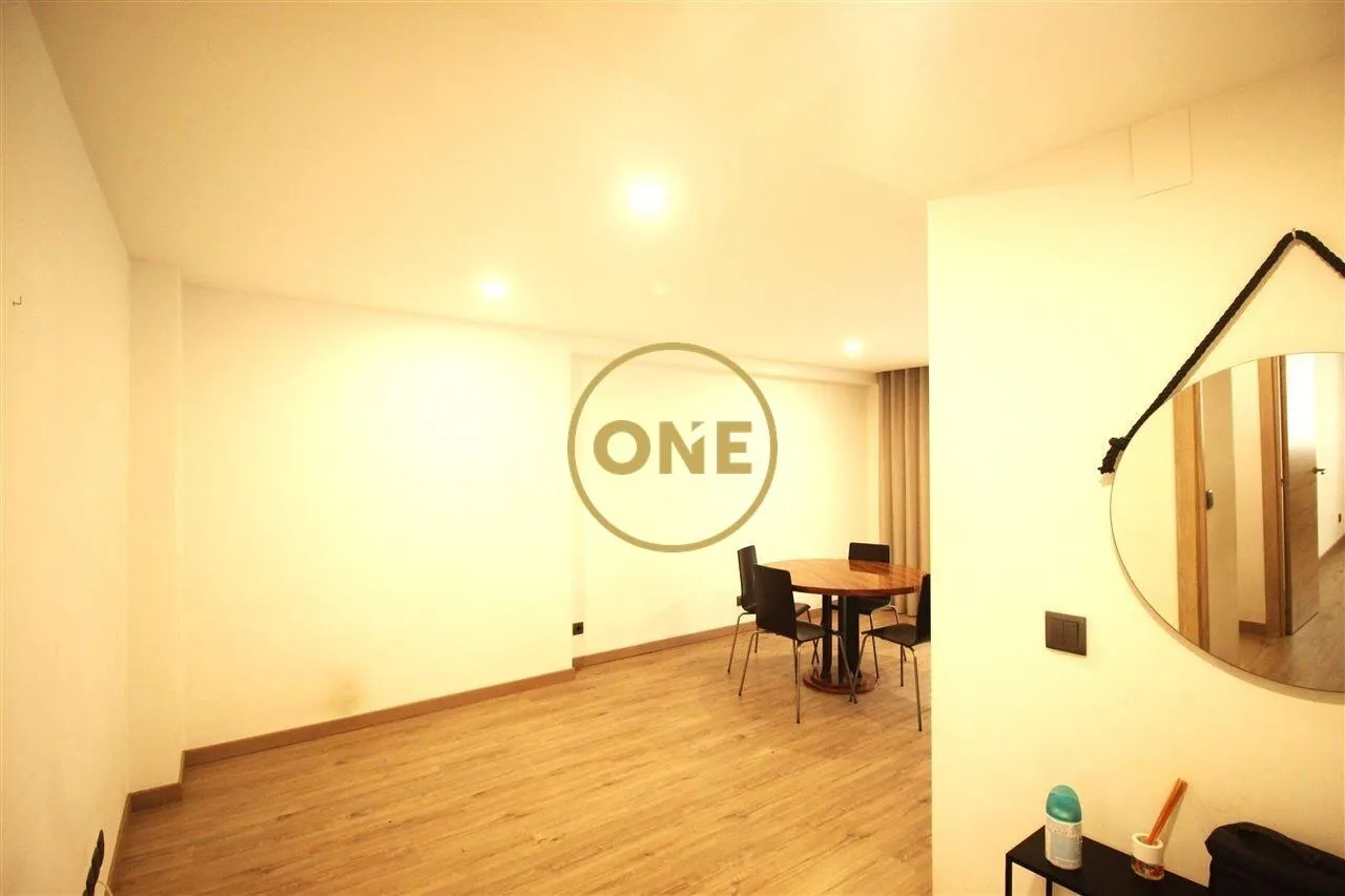 Apartamento T2 Totalmente Remodelado em Braga - 2