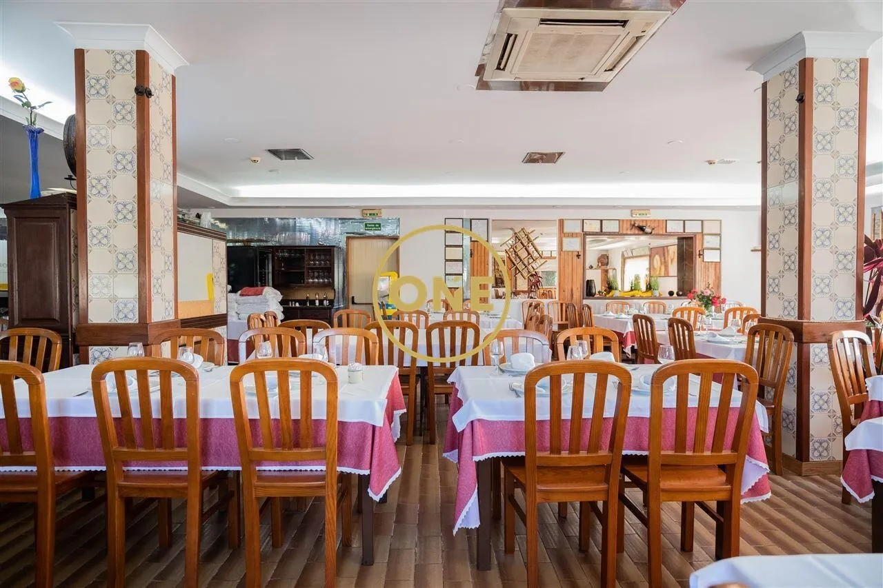 Restaurant "3 Rapazes" for Sale in Rates - 3