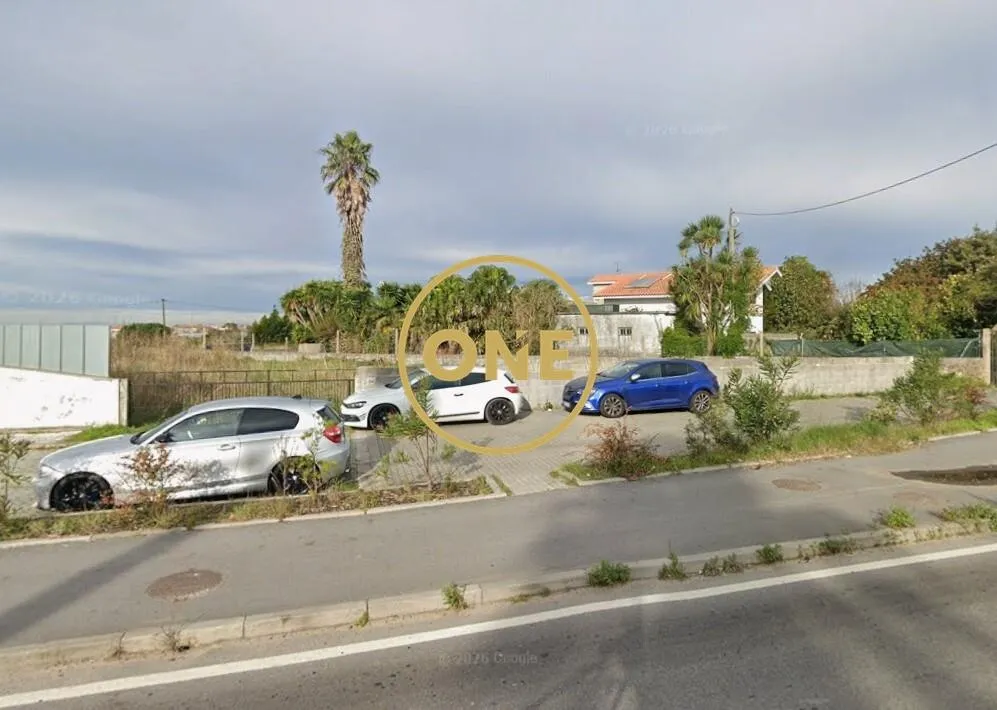 Terreno Amorim com  4475 M2 - 3