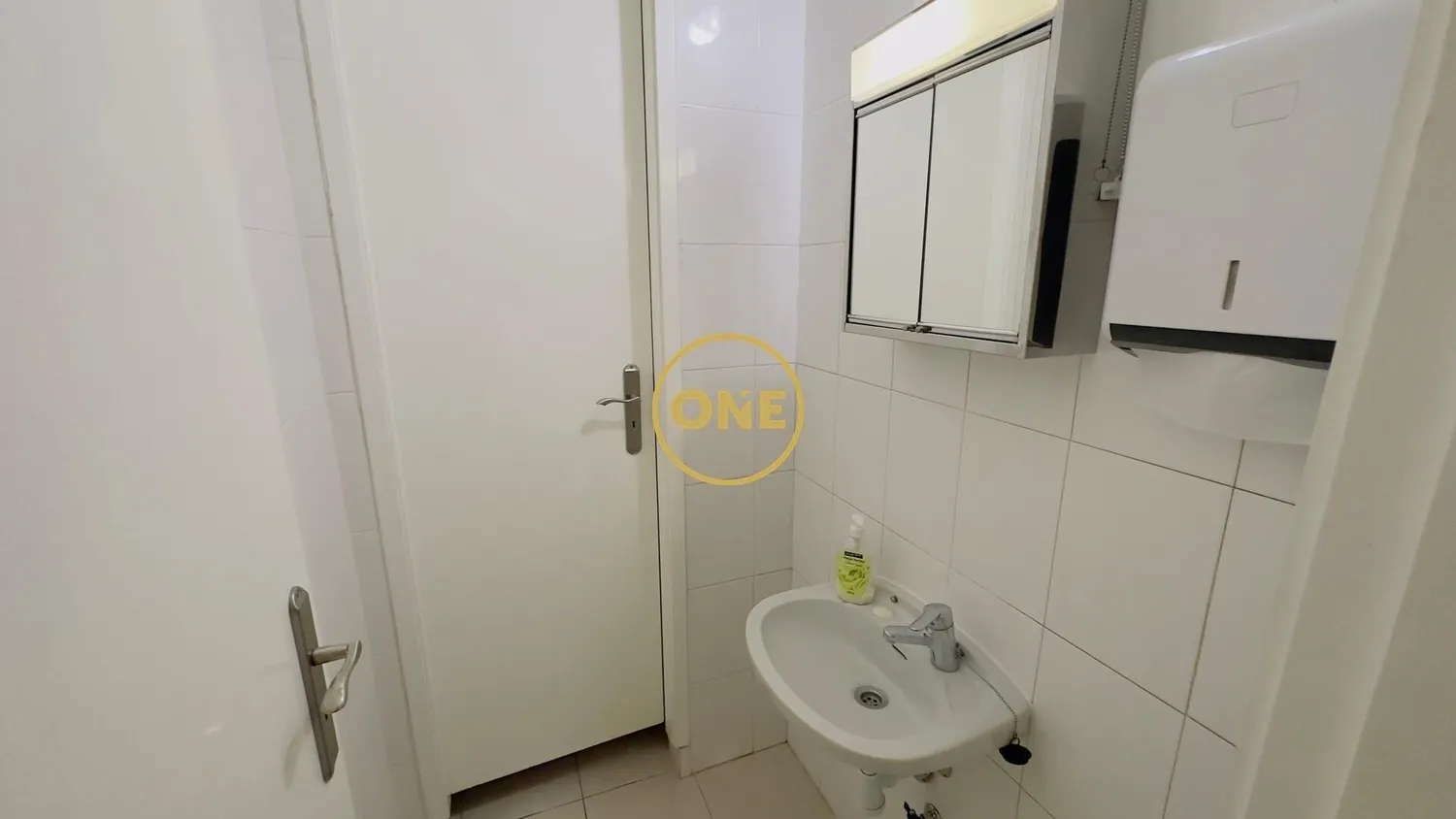 Magasin avec 85m2 à louer à Póvoa de Varzim
